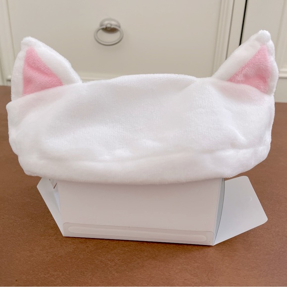 I Dew Care Accessories - NWT Adorable I Dew Care White Cat Headband